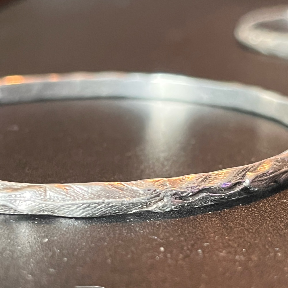 Kirk & Son Sterling Silver Repousse numbered vine bangle bracelets. - Picture 7 of 7